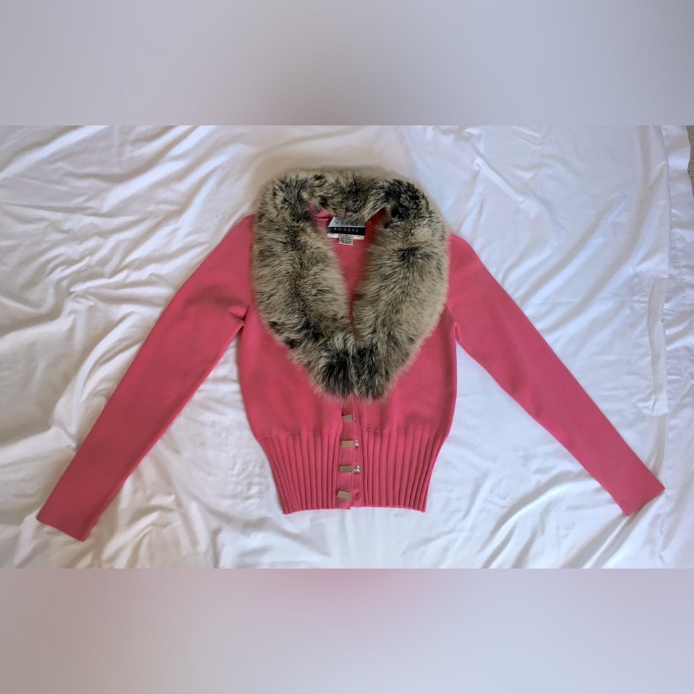 Vintage Wayne Rogers gorg pink silk sweater with real fox fur removable collar.